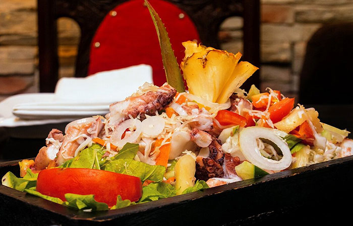 Almuerzo en paladar de La Habana Vieja