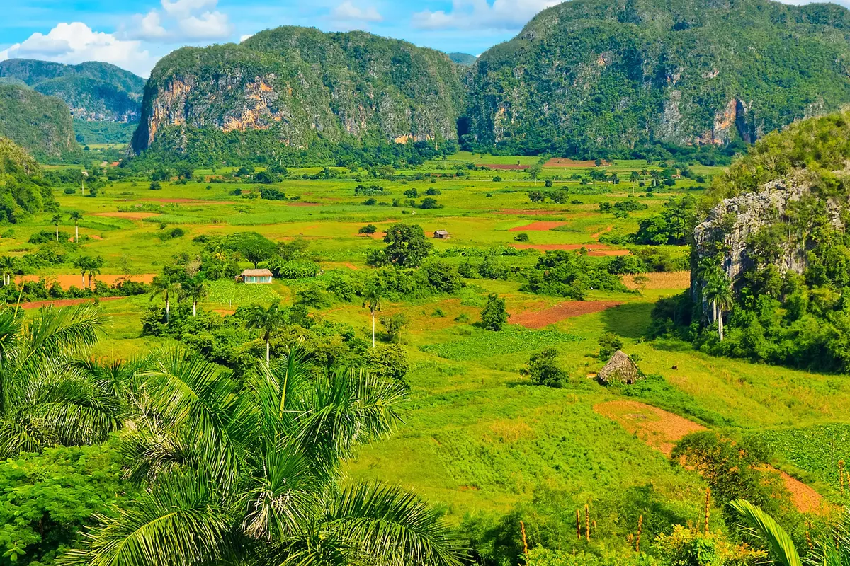 Valle de Viñales y sus mogotes